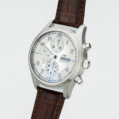 IWC Schaffhausen Pilot’s Watch Spitfire Chronograph IW371702 - Alternate view