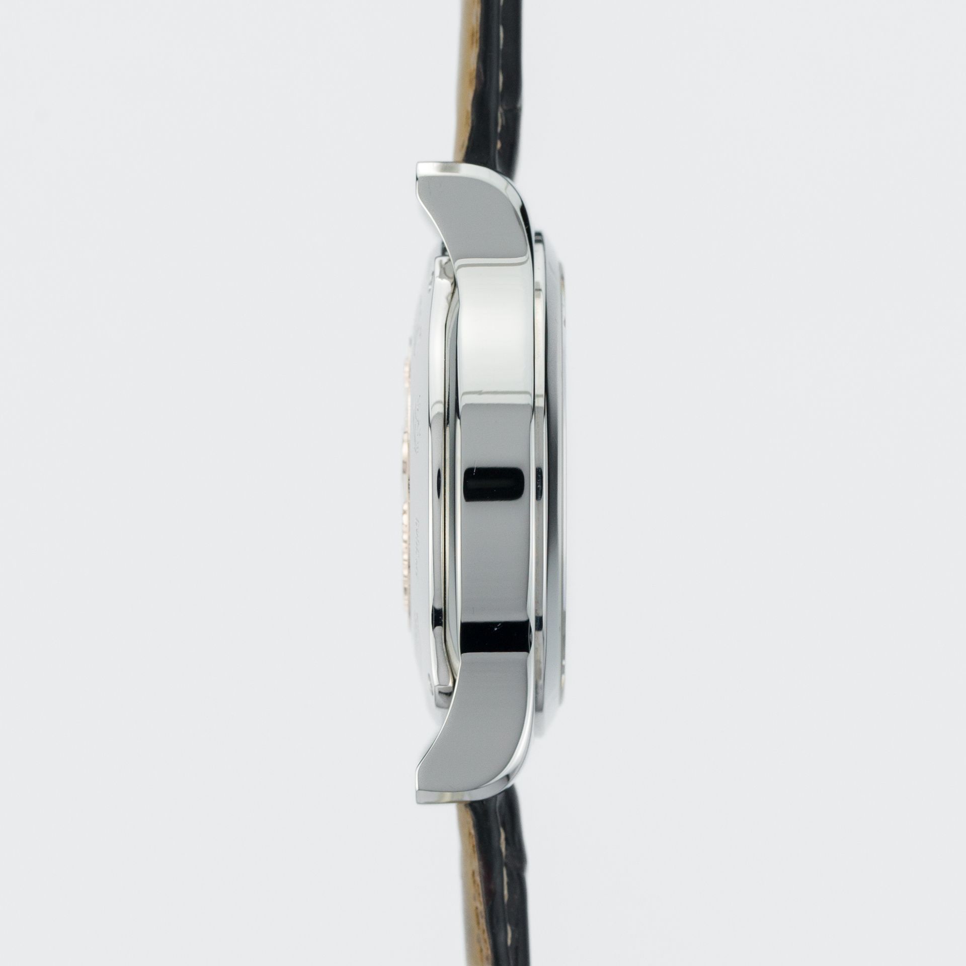 Jaeger-LeCoultre Master Compressor Dualmatic GMT 146.8.02 Q1738470 steel Black - Left side view