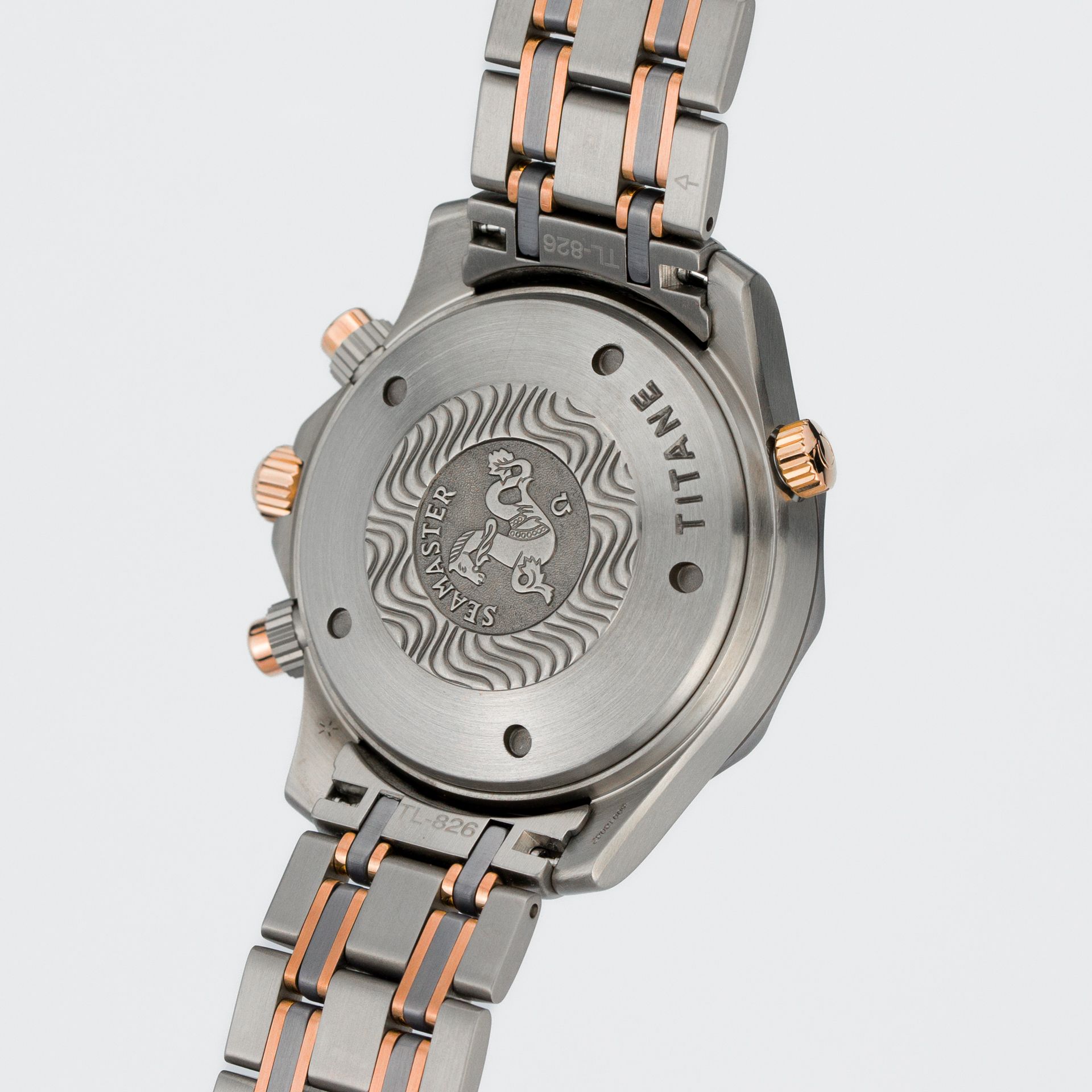 Omega Seamaster Chronograph Diver 41.5mm in Titanium and Red Gold 2296.80.00 titanium Blue - Diagonal back view