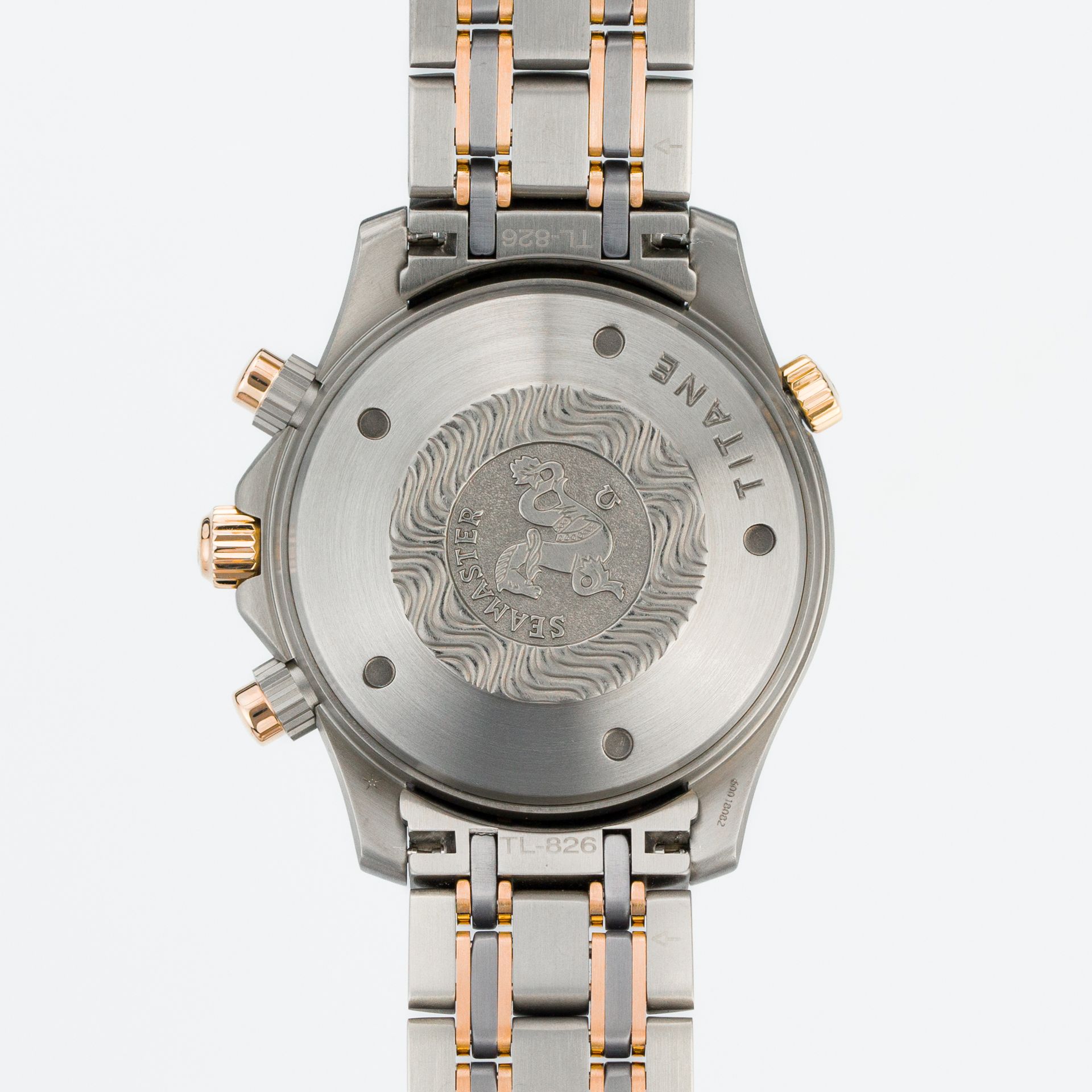 Omega Seamaster Chronograph Diver 41.5mm in Titanium and Red Gold 2296.80.00 titanium Blue - Back view