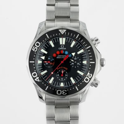 Front view of Omega Seamaster Diver 300M Regatta Racing - Very Good condition luxury timepiece Omega Seamaster Diver 300M Regatta Racing 2569.52.00 - Very Good condition