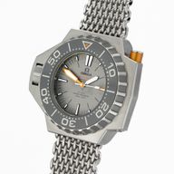 Seamaster PloProf 1200M Titanium Grey - Image 3