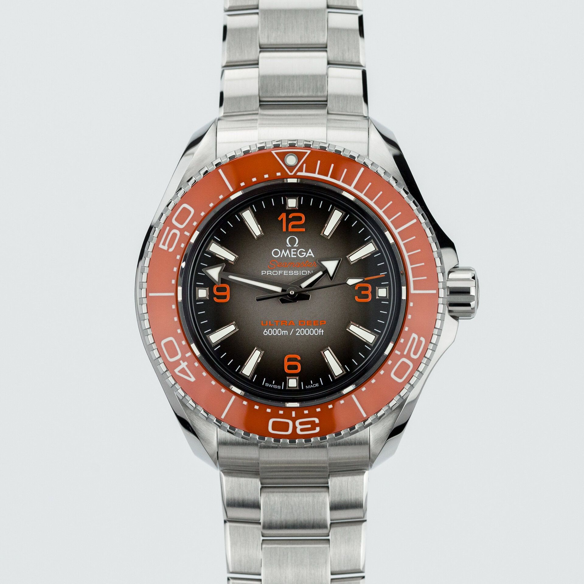 Omega Seamaster Planet Ocean Ultra Deep 6000M O-Megasteel 215.30.46.21.06.001 steel Grey 2024