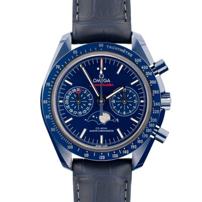 Front view of Omega Speedmaster Blue Side of the Moon Chronograph - Very Good condition luxury timepiece Omega Speedmaster Blue Side of the Moon Chronograph 304.93.44.52.03.001 - Very Good condition, 2019