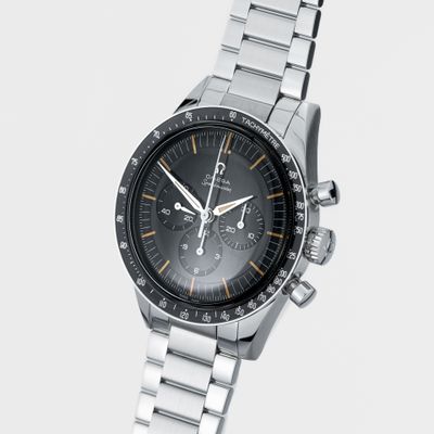 Omega Speedmaster First Omega in Space 'FOIS' 310.30.40.50.06.001 - Alternate view