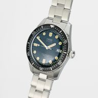 Divers Sixty-Five Green on Bracelet - Image 3