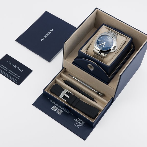 Luminor Marina Specchio Blu - PAM01316 - Image 2