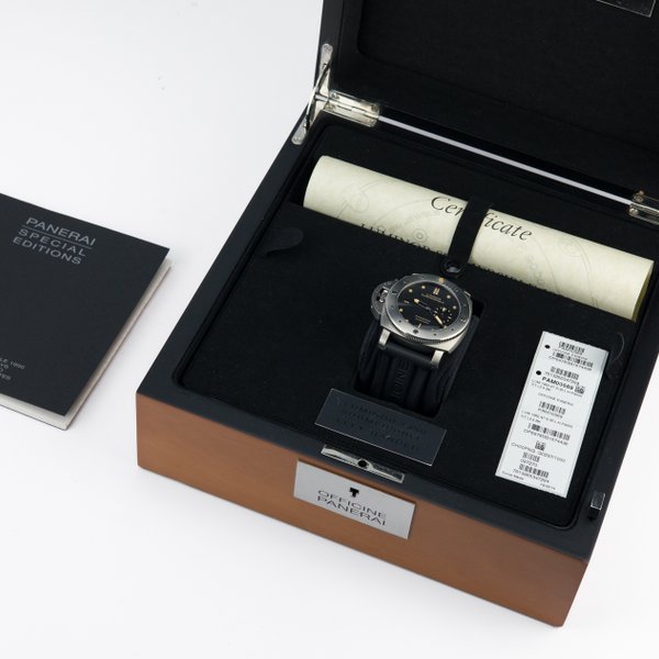 Panerai Luminor Submersible 1950 Left-Handed - Image 2