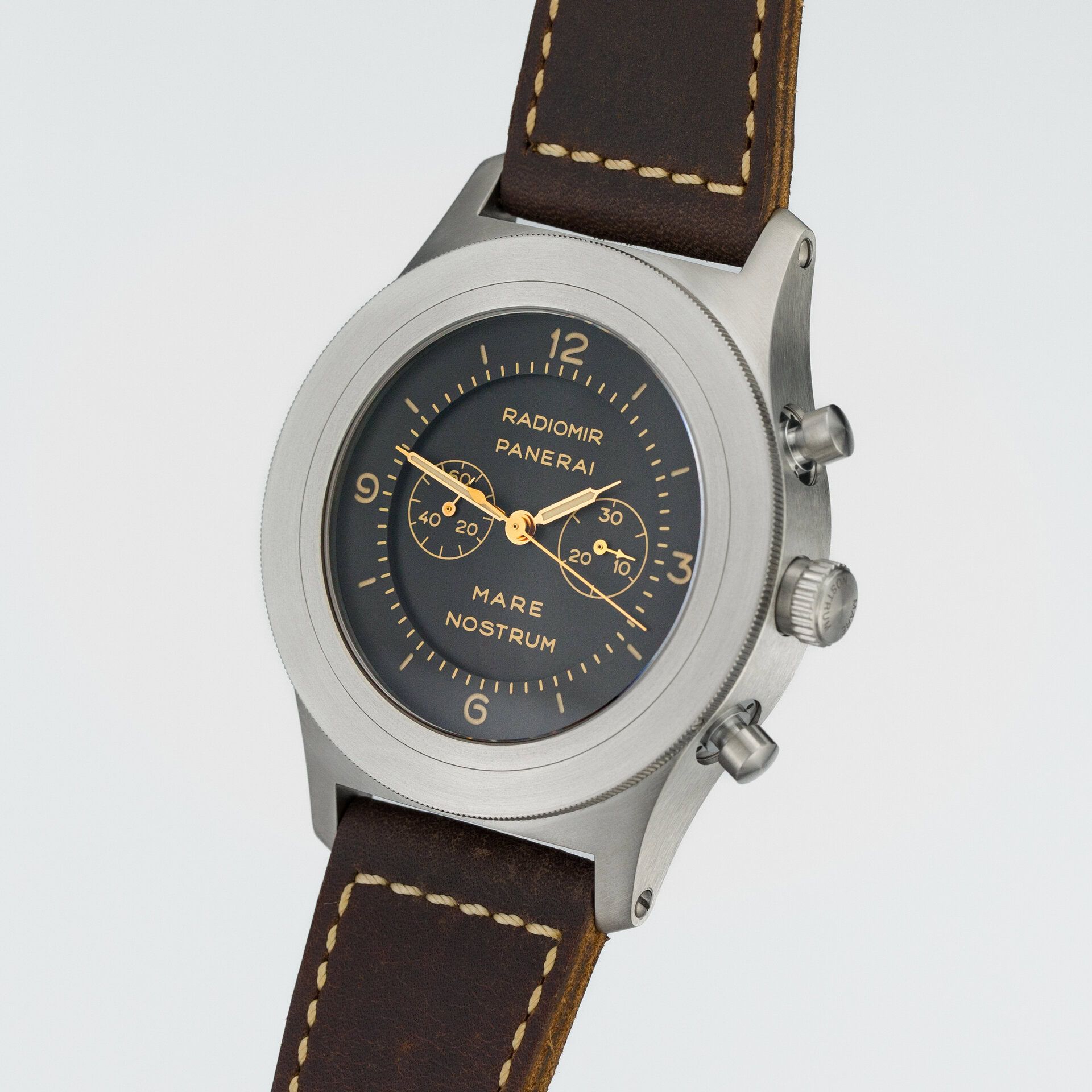 Panerai Mare Nostrum Titanio Chronograph Limited edition PAM00603 titanium Brown 2015 - Diagonal back view
