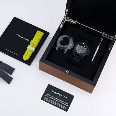 Panerai Submersible Carbotech PAM02231 - Alternate view