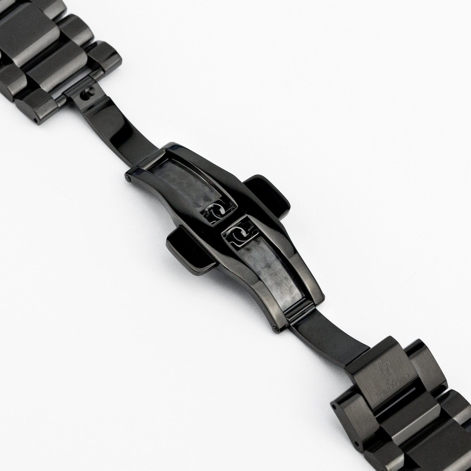 Yachtman Club Black DLC & Green Accents - Image 9