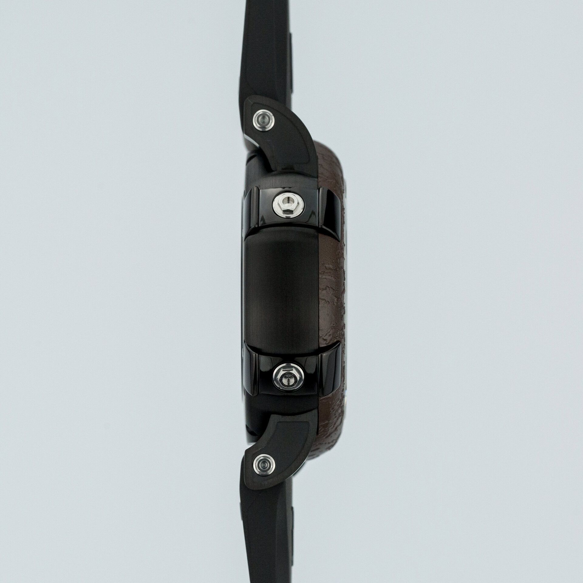 Romain Jerome Titanic-DNA Green Dial RJ.TI.AU.603.20 steel Green 2024 - Left side view