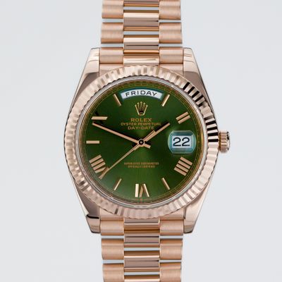 Rolex Day-Date 40 Rose gold x Olive Green dial 228235 - Very Good condition, 2017