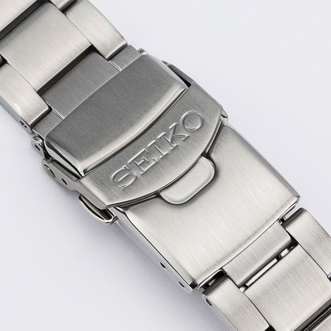 Seiko 5 Sports Rowing Blazers Limited Edition SRPJ69 steel Yellow 2023 - Left side view