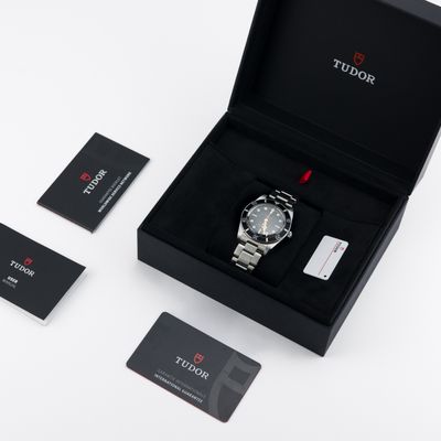 Tudor Black Bay Fifty-Four M79000N-0001 - Alternate view