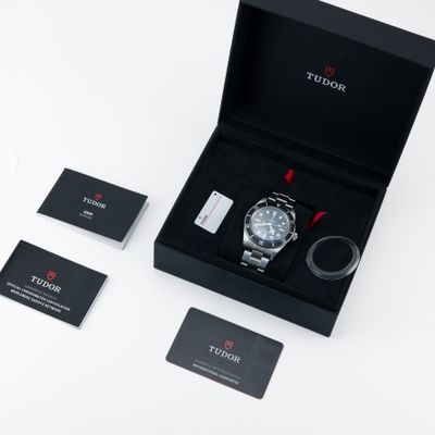 Tudor Black Bay 68 Blue M7943A1A0NU-0001 - Alternate view