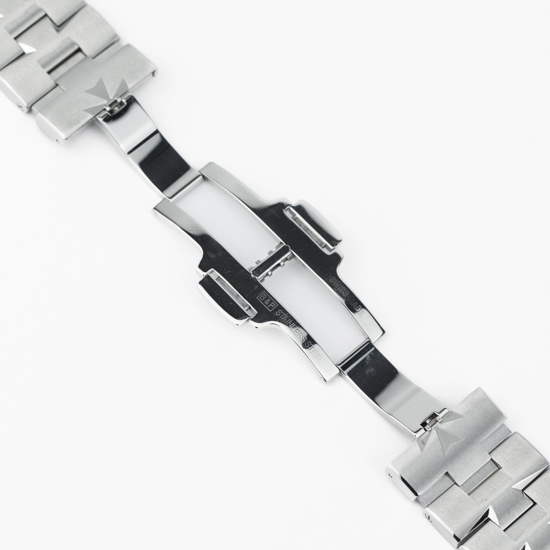 Overseas Dual Time - Image 9