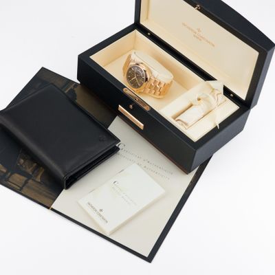 Vacheron Constantin Overseas Dual Time Pink Gold 47450/B01R-9229 - Alternate view