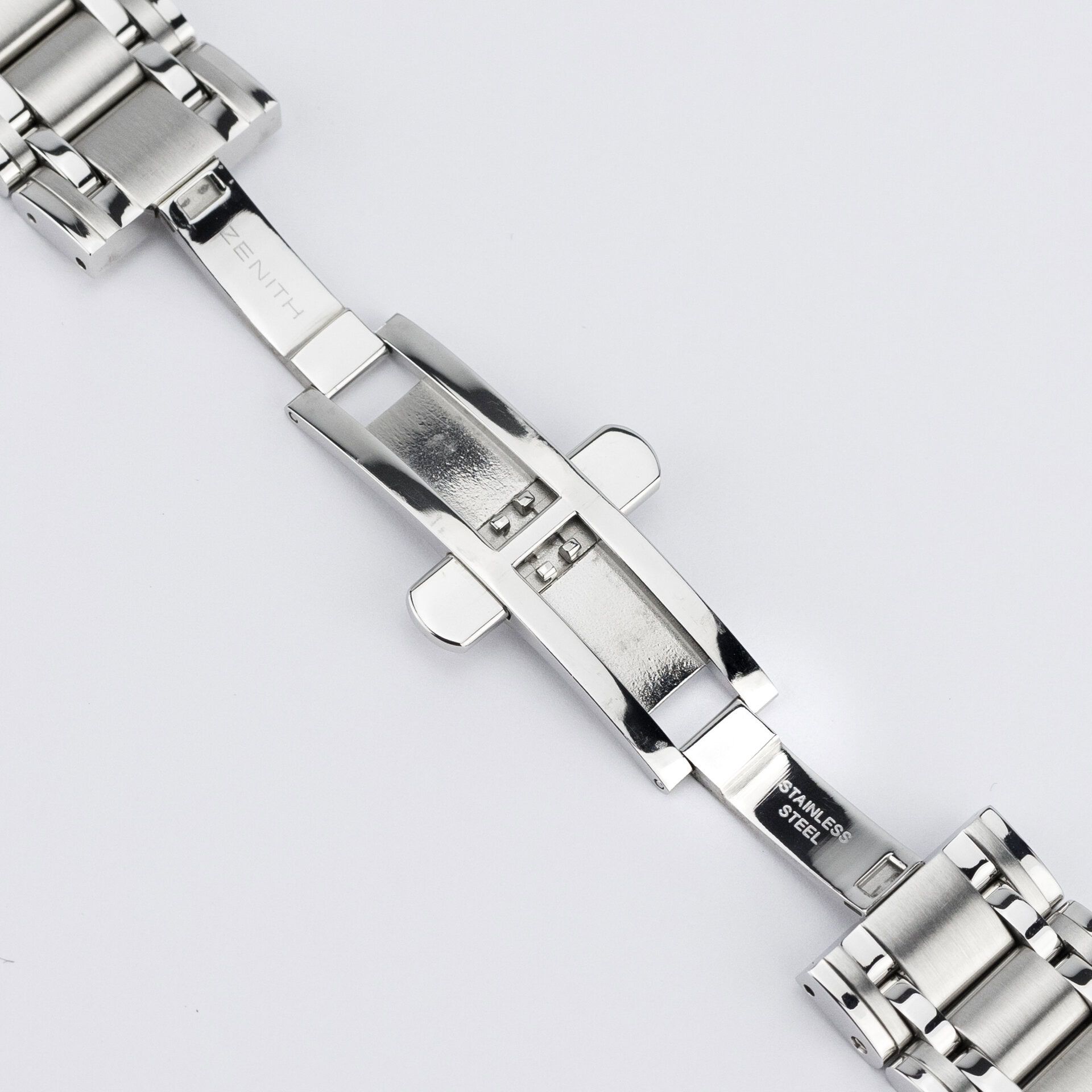 Zenith Class Grande Date Chronometer — Pre-Owned